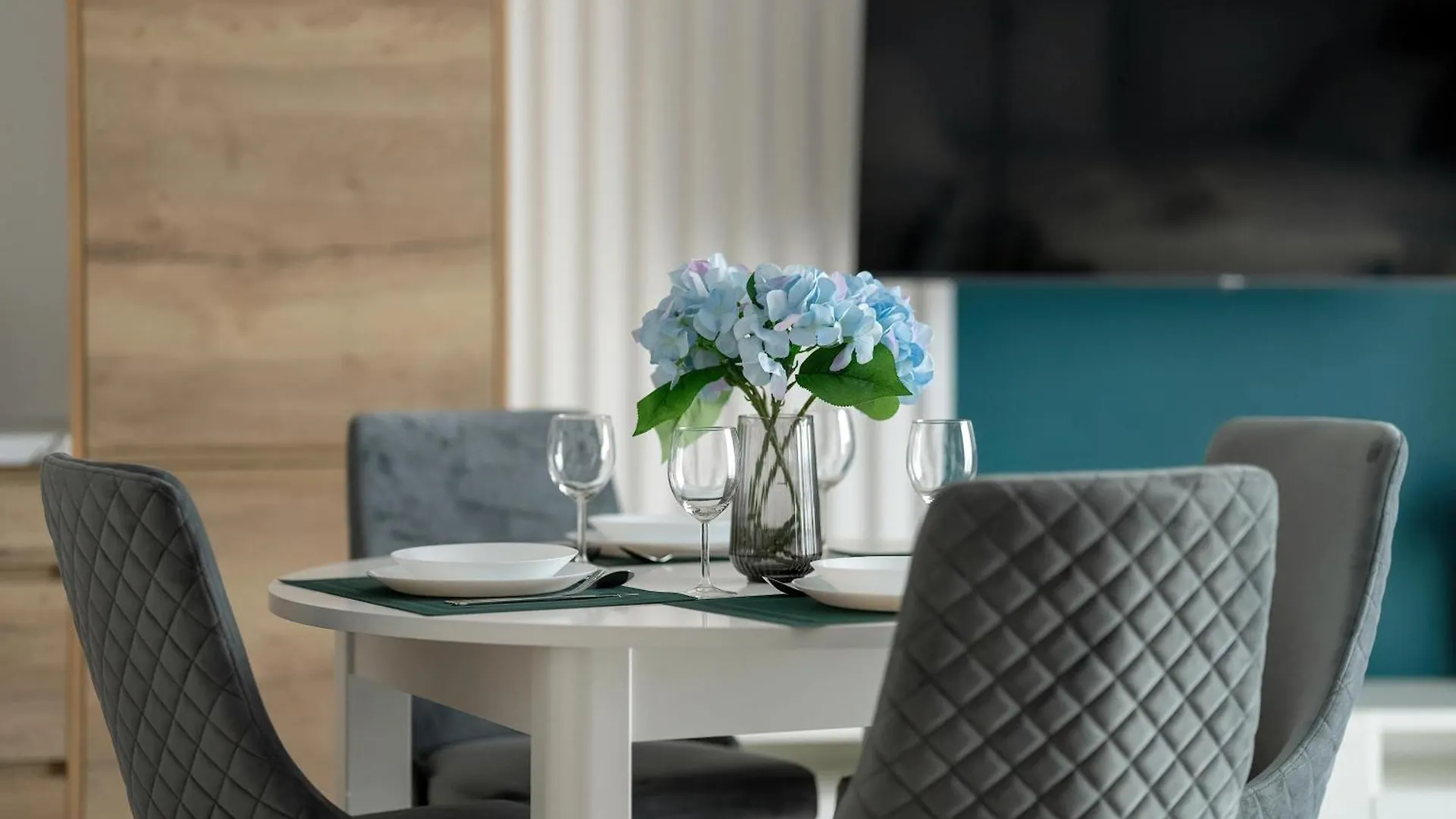 Modern Apartment With Ac Near Lake Malta By Noclegi Renters Poznań