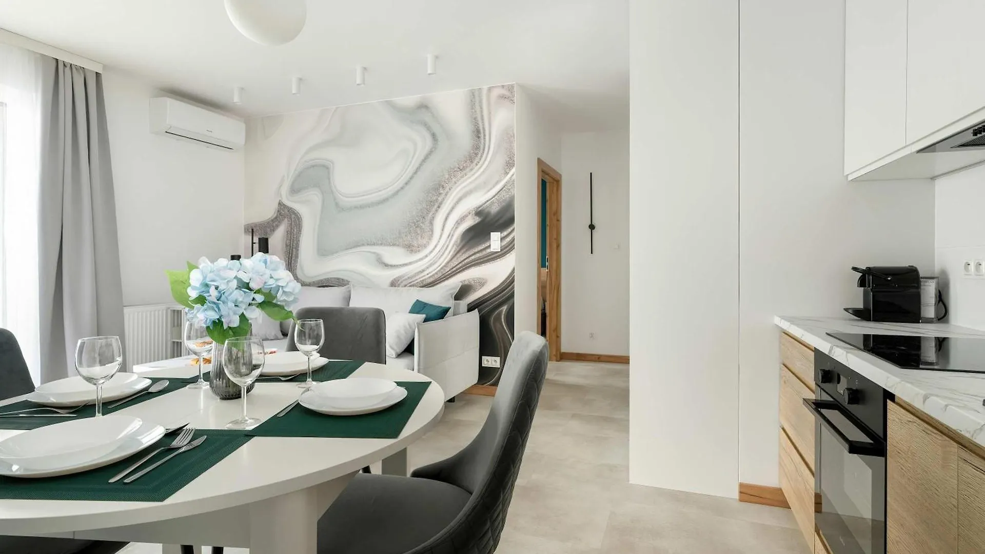 Modern Apartment With Ac Near Lake Malta By Noclegi Renters Poznań 0*,